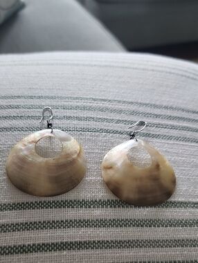Mother 9f Pearl Abalon Natural Shell Drop Earrings - Cream Brown